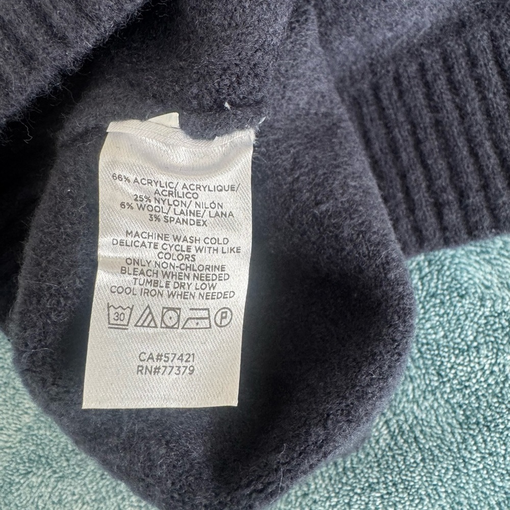 Ann Taylor Navy Blue Wool Blend Cardigan Sweater Pearl Buttons Size XS - Picture 4 of 8